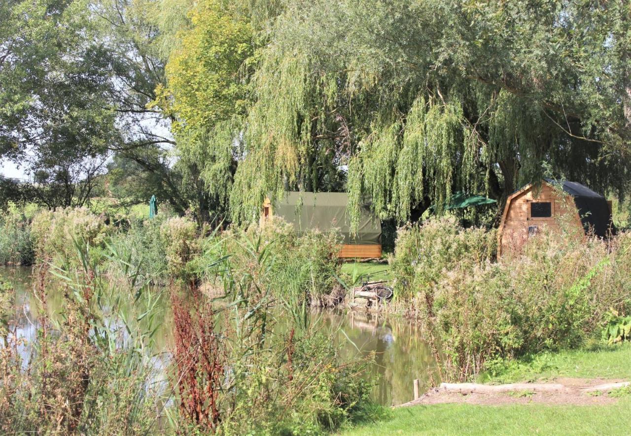Rum Bridge "Owl Watch" Wooden Tipi Otel Sudbury  Dış mekan fotoğraf