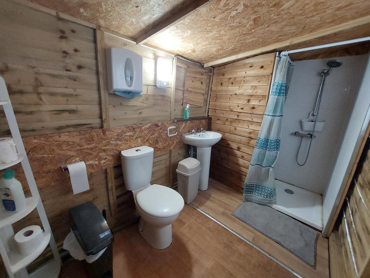 Rum Bridge "Owl Watch" Wooden Tipi Otel Sudbury  Dış mekan fotoğraf
